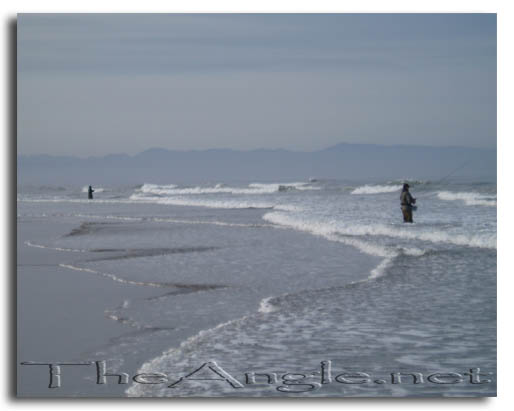 [Northern California Fly Fishing the Surf]